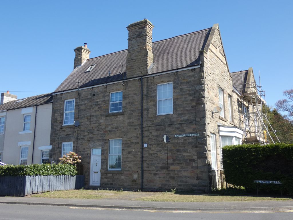 Side/Front- click for photo gallery